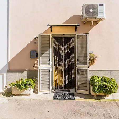 Ferienhaus Kyma Monolocale Ad *